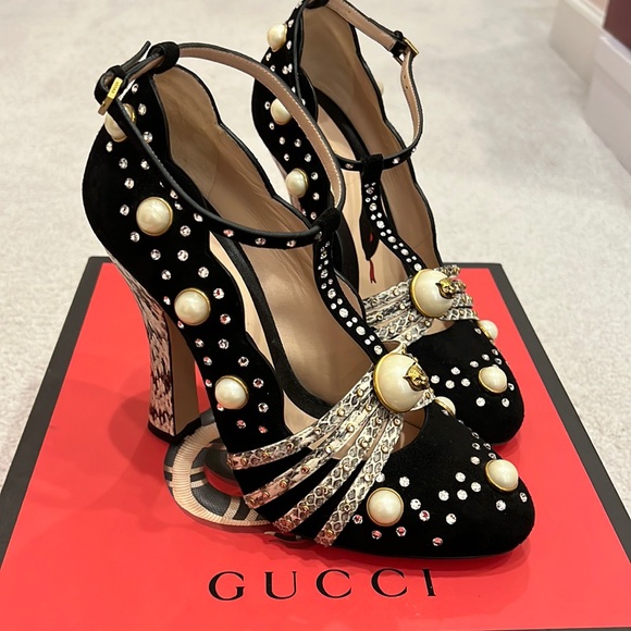 Gucci Shoes - 2016 Gucci Rad Lux platform Mary Janes